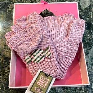 Juicy couture fingerless mittens with an option to make full mittens
